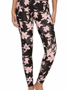 Victoria’s Secret Core Essential Pocket Leggings Floral Lilly Size 6